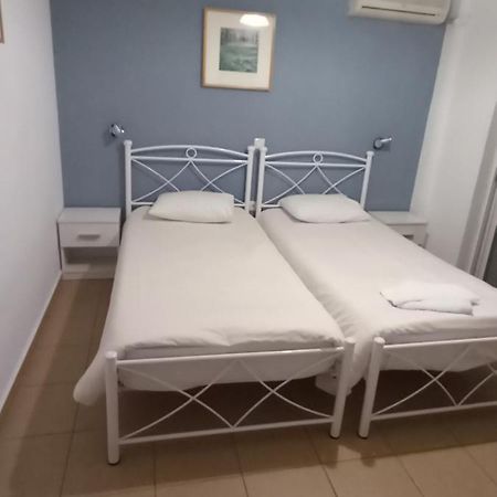 Nikolaki Rooms Pórto Ráfti Екстериор снимка